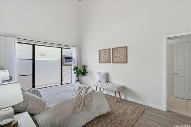 7714 Waikapu Loop, Honolulu, HI 96825