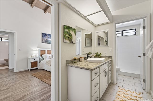 7714 Waikapu Loop, Honolulu, HI 96825