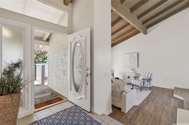7714 Waikapu Loop, Honolulu, HI 96825