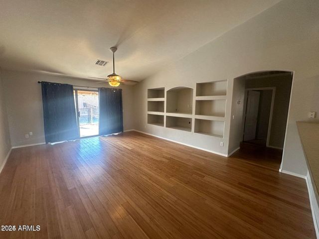 18095 W SANTA IRENE Drive, Goodyear, AZ 85338