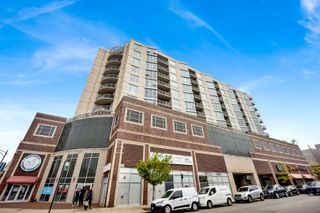 1134 W Granville Avenue 820, Chicago, IL 60660