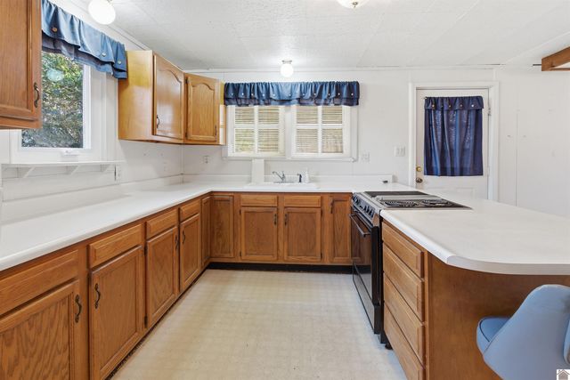 1286 Allen Lane, Paducah, KY 42001