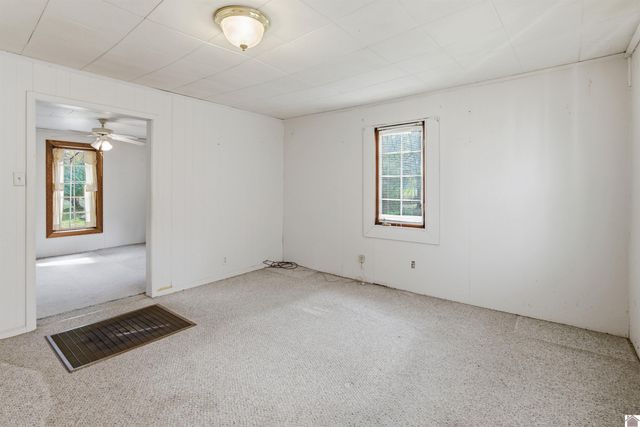 1286 Allen Lane, Paducah, KY 42001