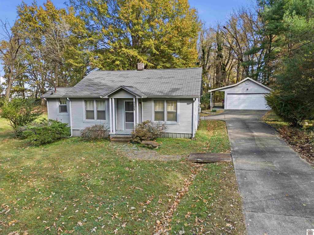 1286 Allen Lane, Paducah, KY 42001