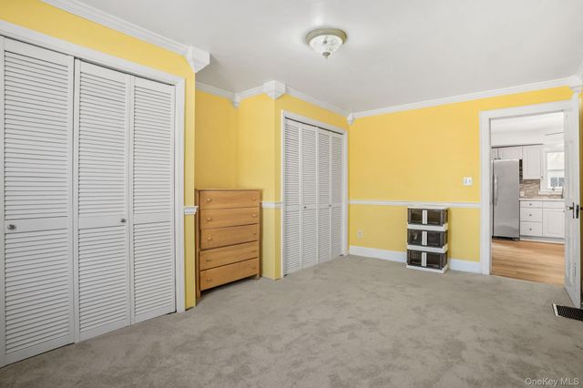 15 Milano Drive, Poughkeepsie, NY 12603