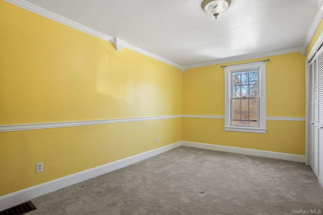 15 Milano Drive, Poughkeepsie, NY 12603