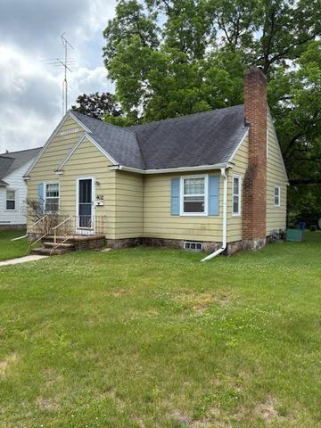402 9th Street, Baraboo, WI 53913