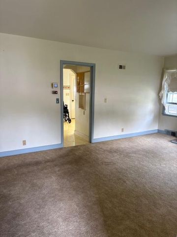 402 9th Street, Baraboo, WI 53913