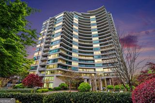 700 Park Regency Place NE 1203, Atlanta, GA 30326