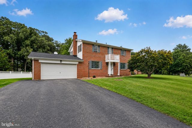 2710 SUN VALLEY DR, Waldorf, MD 20603