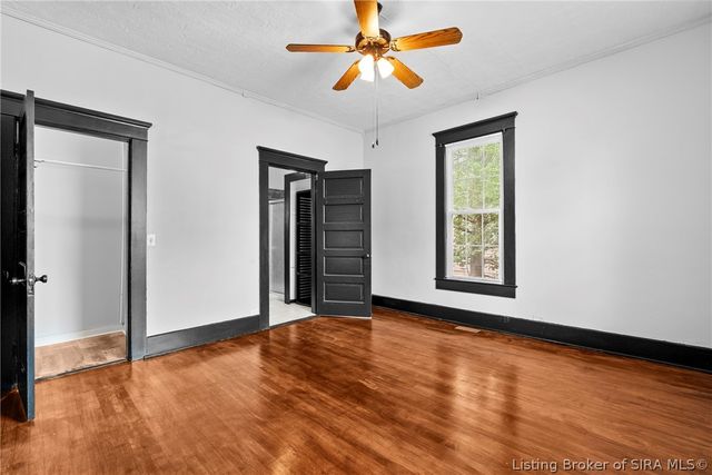 2121 E Elm Street, New Albany, IN 47150