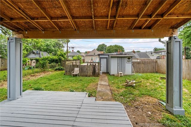 2121 E Elm Street, New Albany, IN 47150