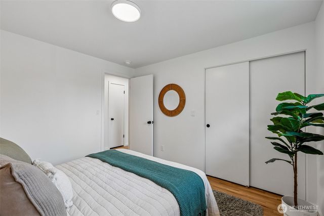16303 Densmore Avenue N, Shoreline, WA 98133