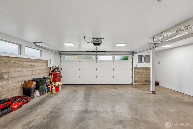 16303 Densmore Avenue N, Shoreline, WA 98133