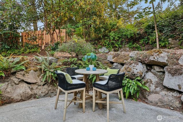 16303 Densmore Avenue N, Shoreline, WA 98133