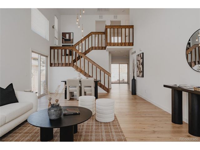 3316 Camden Dr, Longmont, CO 80503