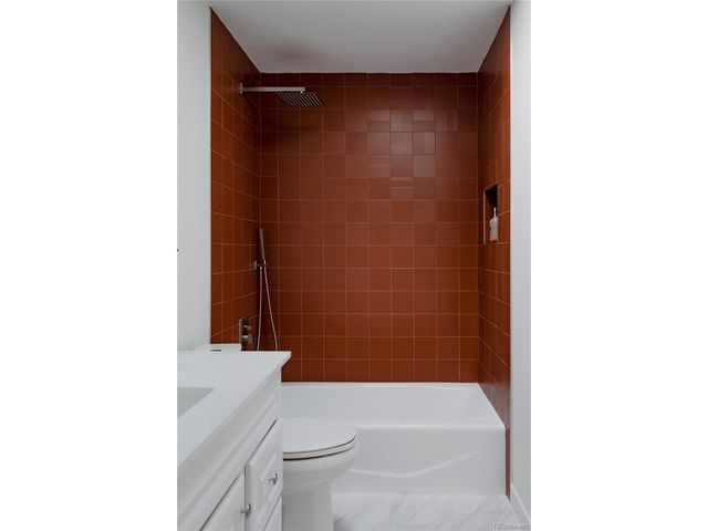 3316 Camden Dr, Longmont, CO 80503