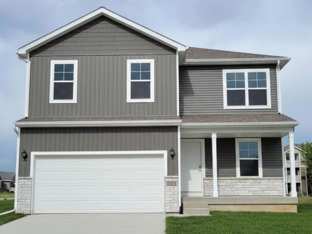 2795 Cecelia Drive, Hiawatha, IA 52233