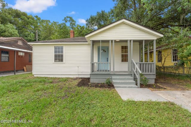 4845 LOUISA Terrace, Jacksonville, FL 32205