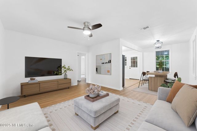 4845 LOUISA Terrace, Jacksonville, FL 32205