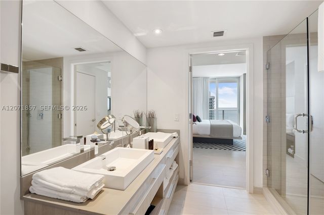 4010 S Ocean Dr R2007, Hollywood, FL 33019