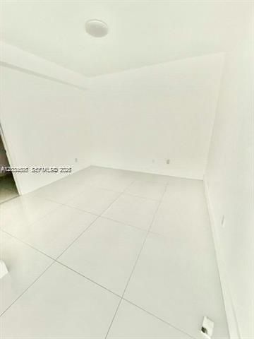 400 Sunny Isles Boulevard 817, Sunny Isles Beach, FL 33160