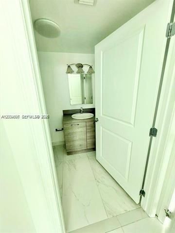 400 Sunny Isles Boulevard 817, Sunny Isles Beach, FL 33160