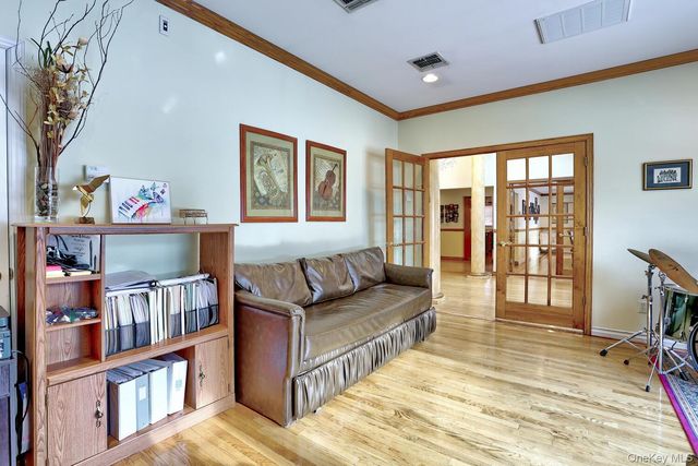 6 Orchard Hill Drive, Monsey, NY 10952