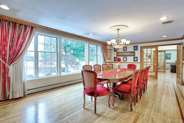 6 Orchard Hill Drive, Monsey, NY 10952