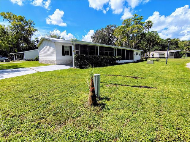 25 CANAL WAY, Lake Panasoffkee, FL 33538