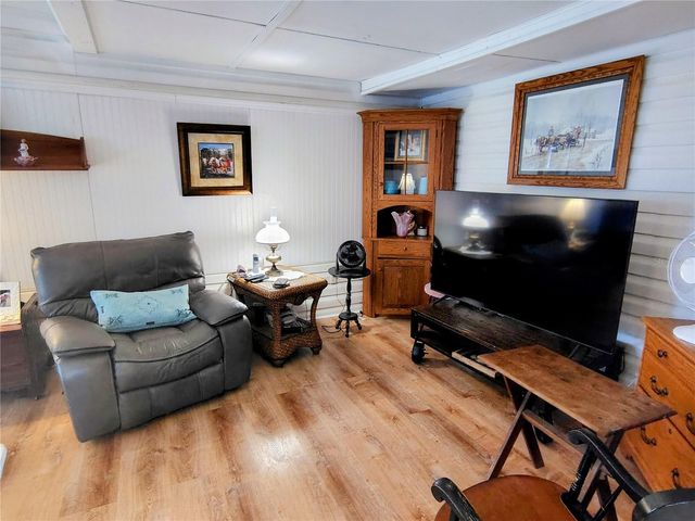 25 CANAL WAY, Lake Panasoffkee, FL 33538