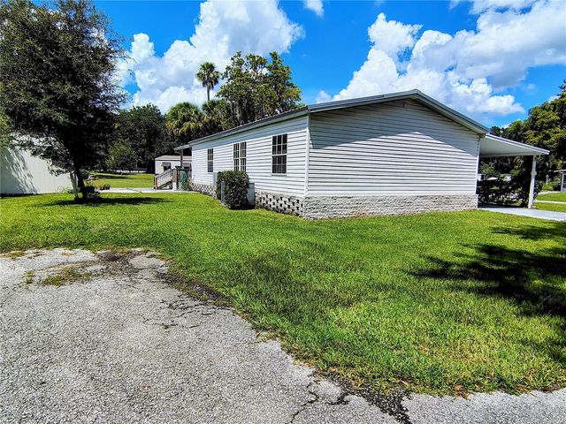 25 CANAL WAY, Lake Panasoffkee, FL 33538