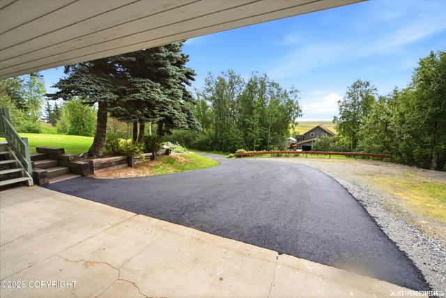 6981 W Leckwold Drive, Wasilla, AK 99623