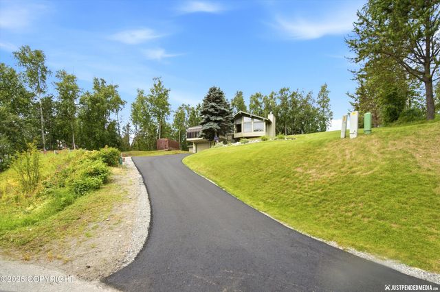 6981 W Leckwold Drive, Wasilla, AK 99623