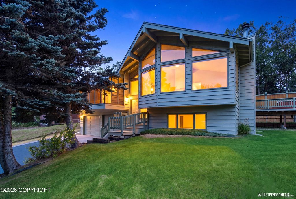6981 W Leckwold Drive, Wasilla, AK 99623