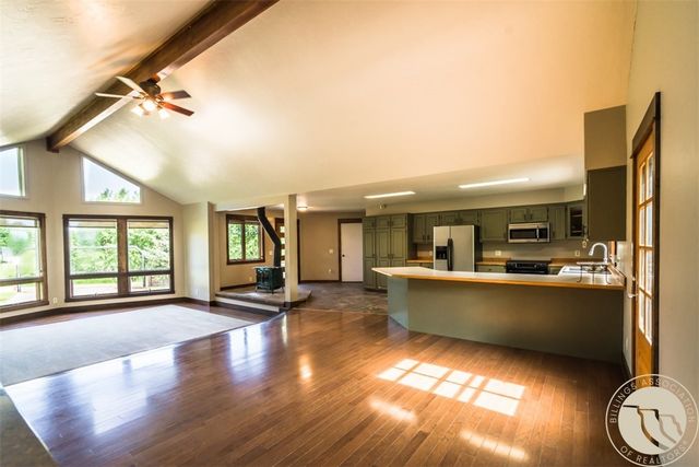 16 Clear Creek School Road, Roberts, MT 59070