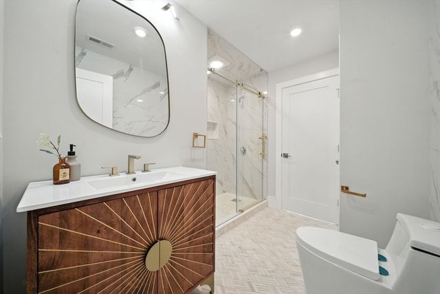 17 Bond St 2, Somerville, MA 02145