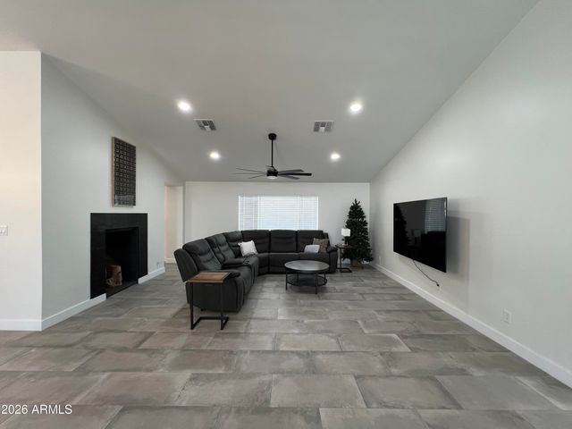 2157 N DORAN --, Mesa, AZ 85203