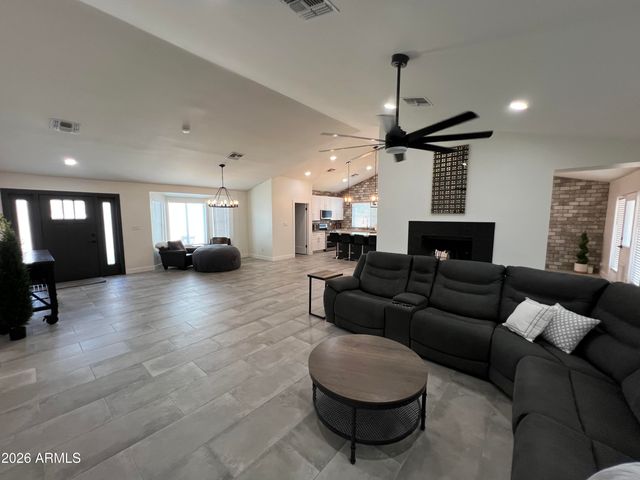 2157 N DORAN --, Mesa, AZ 85203