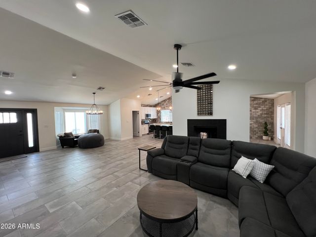 2157 N DORAN --, Mesa, AZ 85203