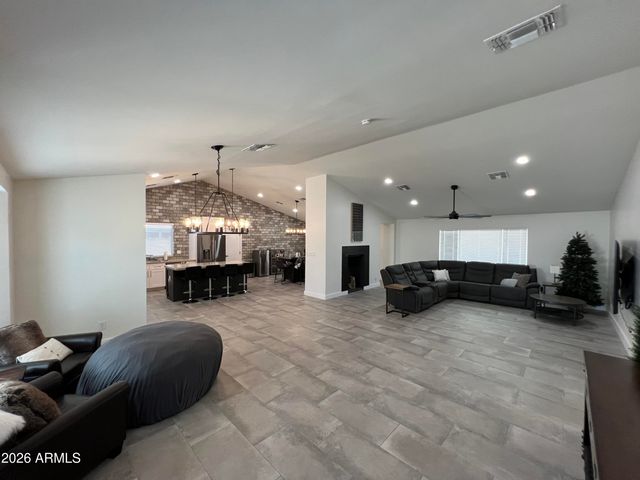 2157 N DORAN --, Mesa, AZ 85203