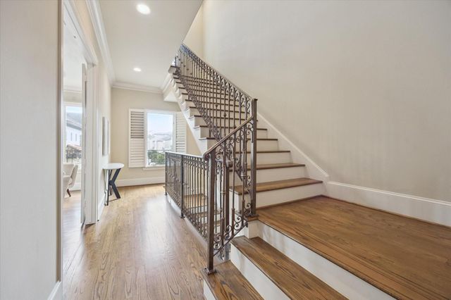 5736 Tanglewood Cove Street, Houston, TX 77057