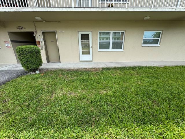 5720 13TH AVENUE N 106B, St Petersburg, FL 33710