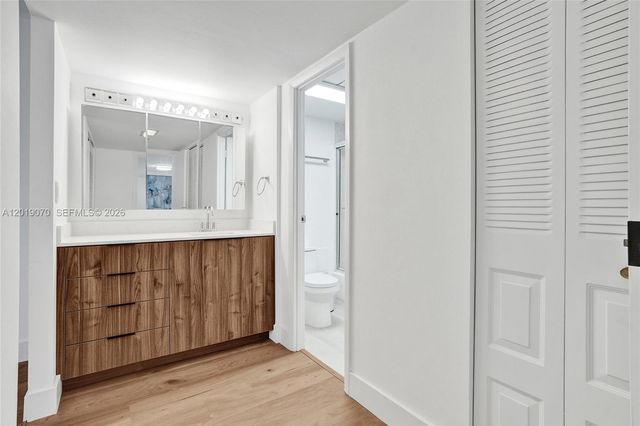 20379 W Country Club Dr 1440, Aventura, FL 33180