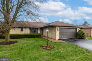 1244 WESTERLY PKWY #34, State College, PA 16801