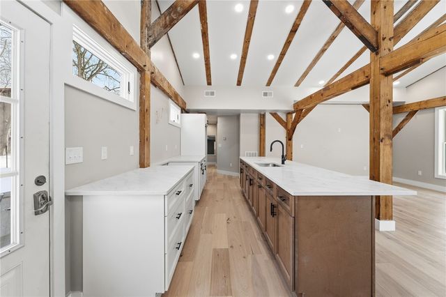 1935 Matunuck School House Road, South Kingstown, RI 02879