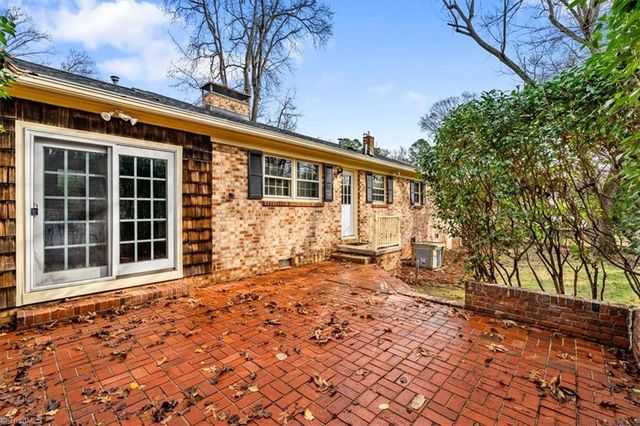 1609 Wilton Drive, Greensboro, NC 27408