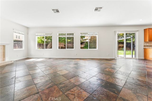 33545 Nandina, Murrieta, CA 92563