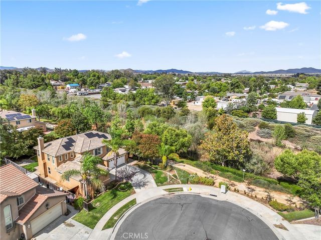 33545 Nandina, Murrieta, CA 92563