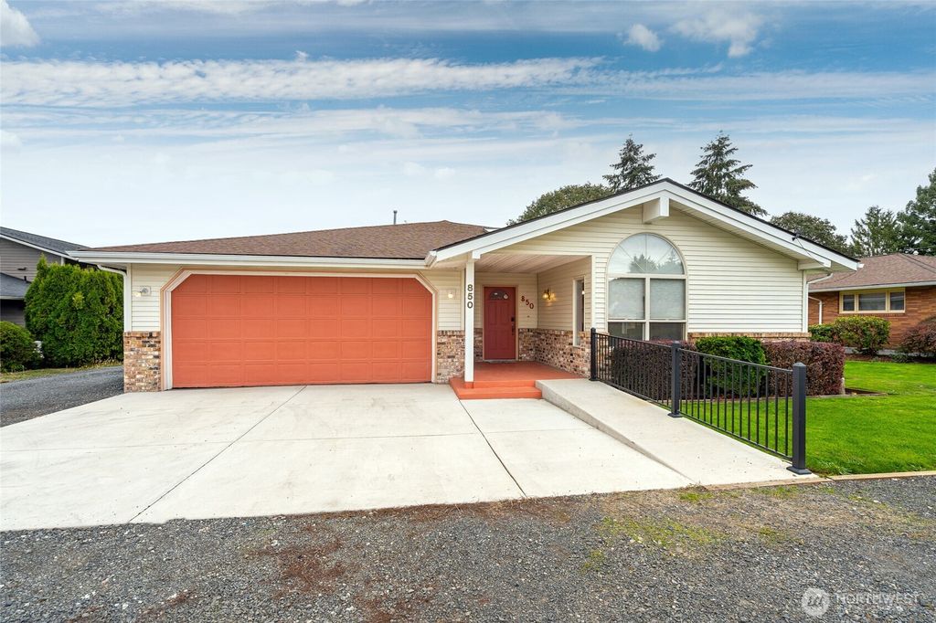850 SW 18th Street, Chehalis, WA 98532